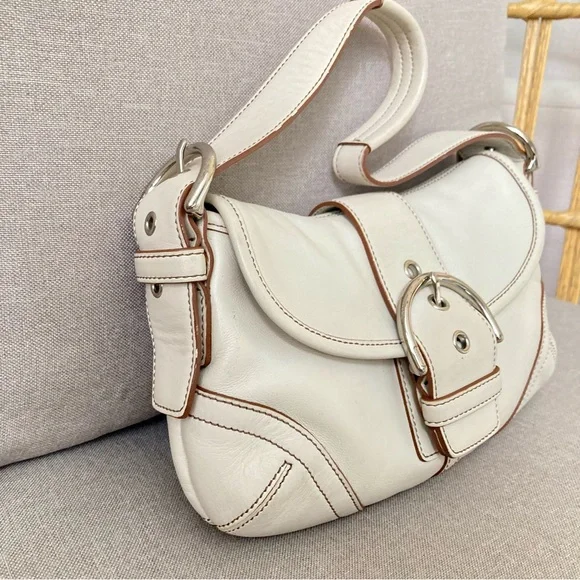 Vintage Coach Soho 9247 White Leather Shoulder Bag Y2K Buckle Purse CleanClassic - Picture 3 of 10
